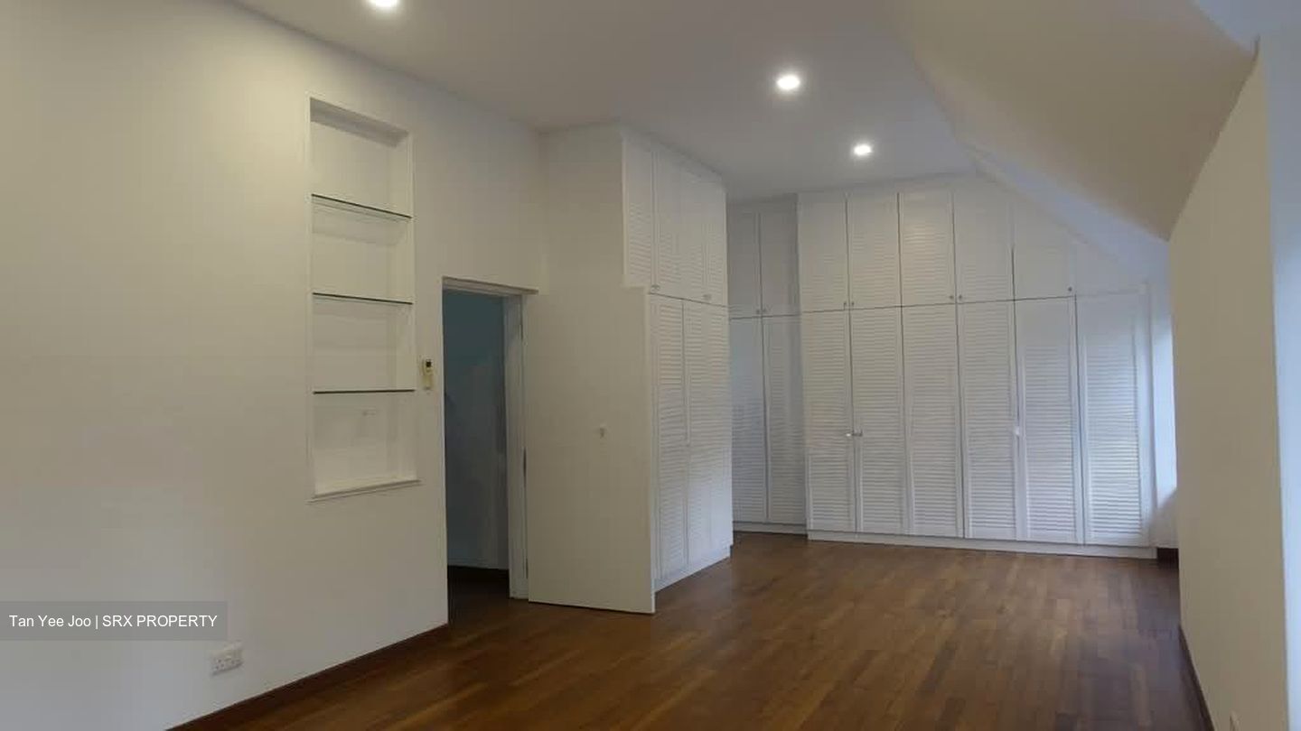 Ford Avenue (D10), Detached #555438301
